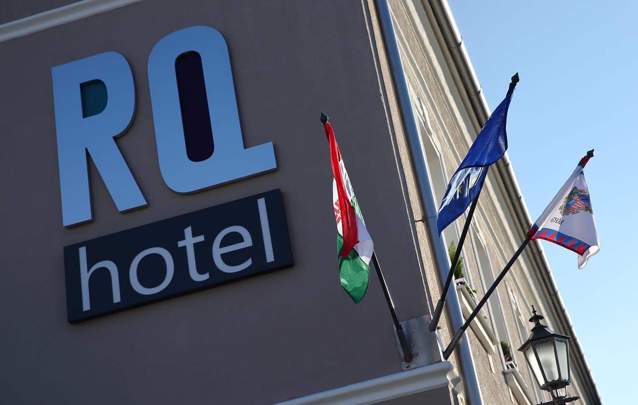 Rq Boutique & Unique Hotel Gyor Luaran gambar